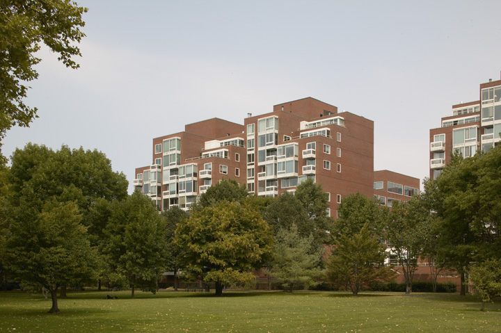975 Memorial Drive Cambridge MA