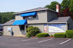 Realty_2000_Naugatuck_Office