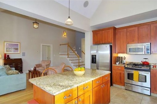 Johnson Woods Reading Kitchen