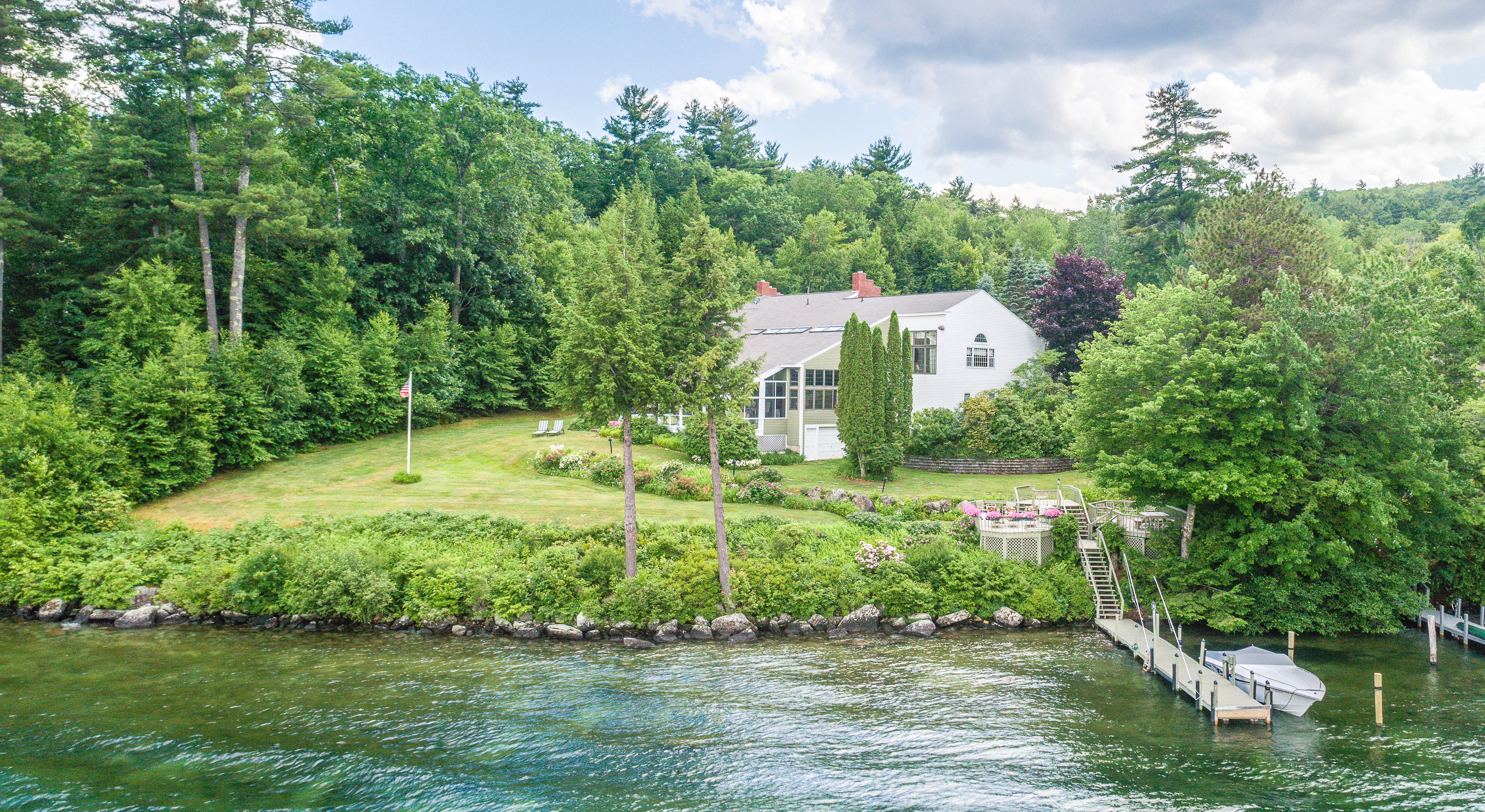 aerial of 144 veasey shore road meredith