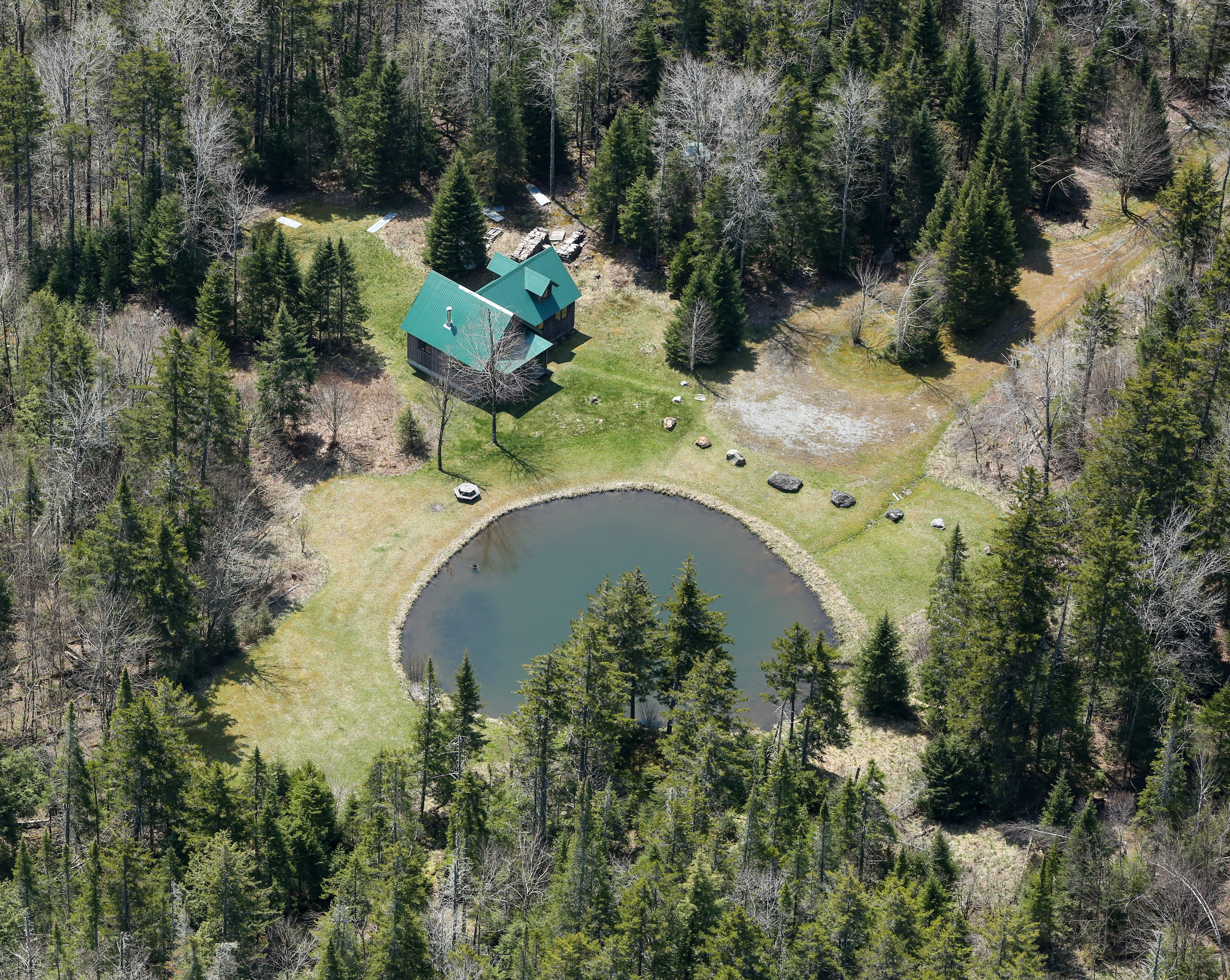 Adirondack Home in Lincoln Vermont