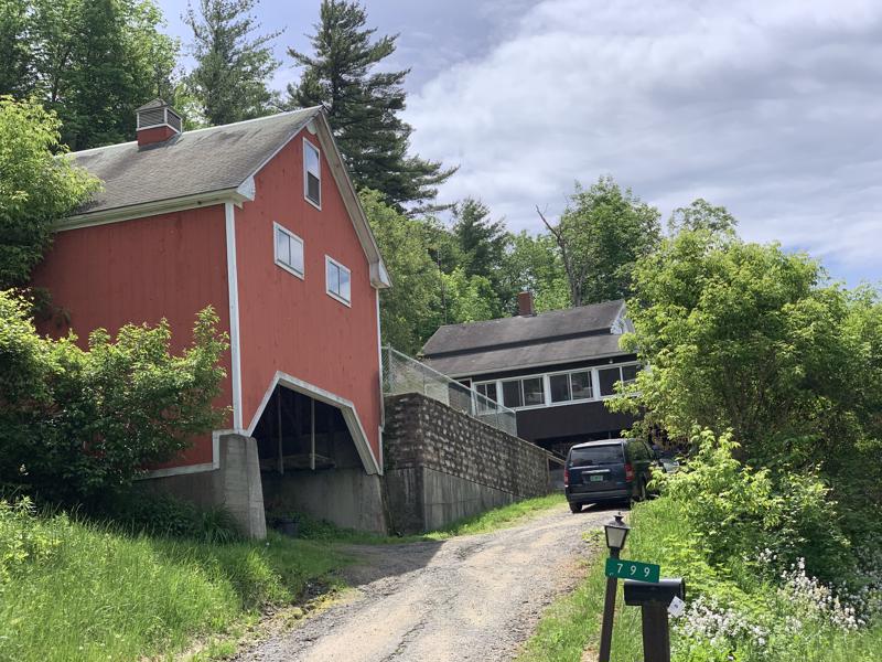 799 River Road St. Johnsbury VT