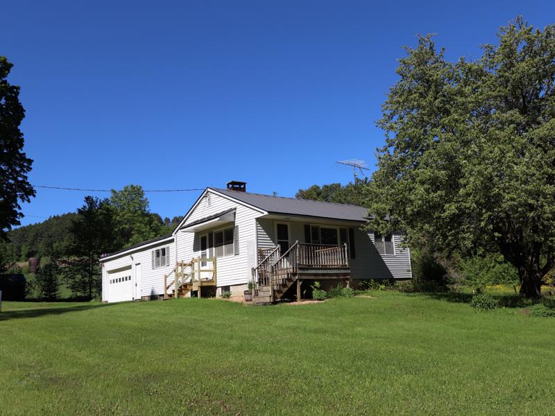 86 Farrow Farm Road Peacham VT
