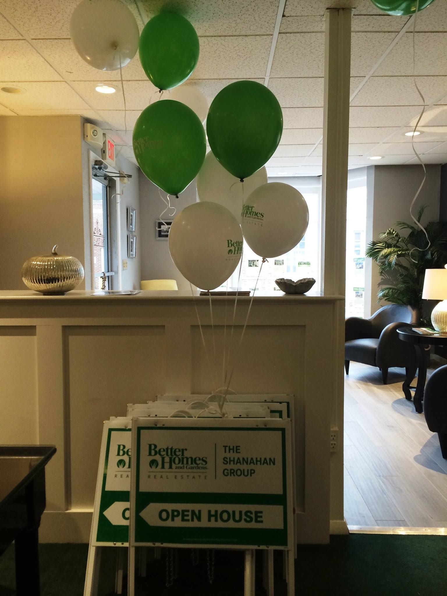 Balloons in the Office