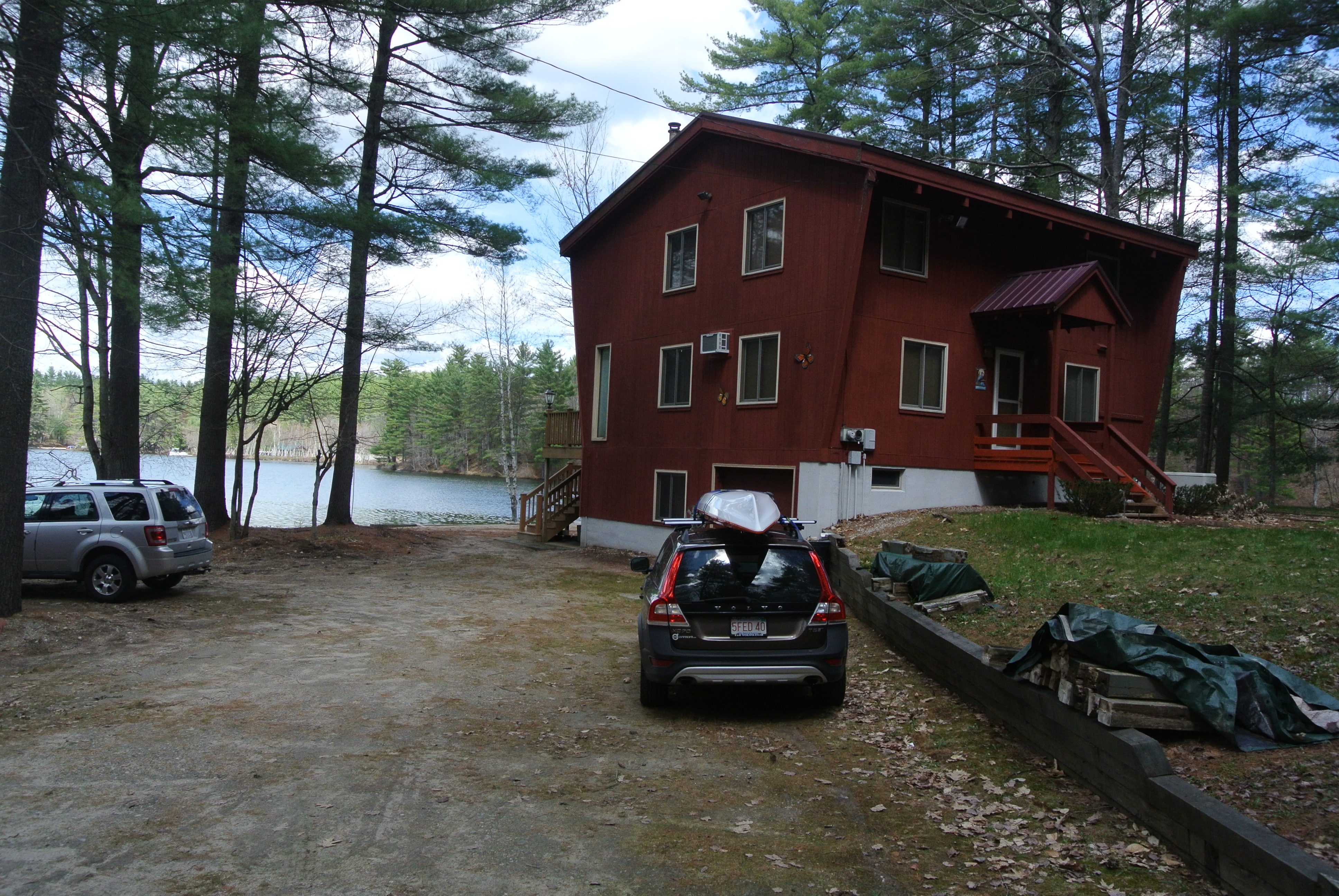 nh lakefront real estate - lakefront home on Belleau Lake 