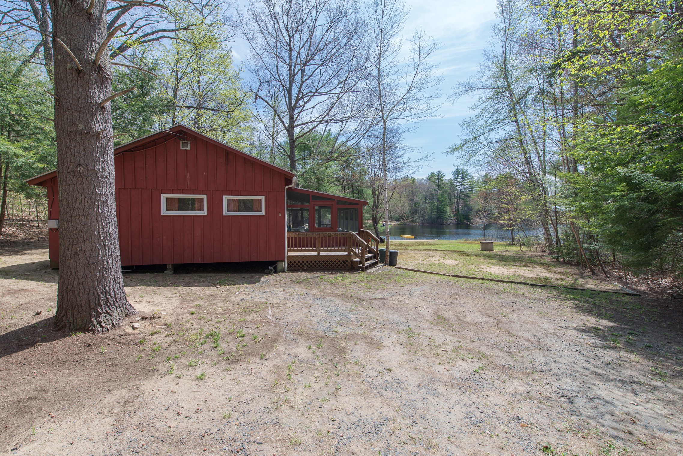Silver Lake in Tilton NH real estate for sale - Home on the lake 