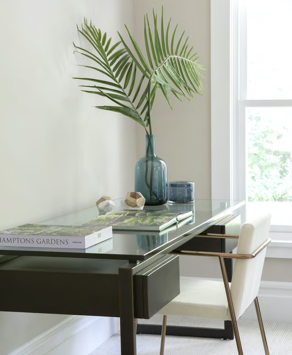 locate desks near windows to gain the benefits of natural light