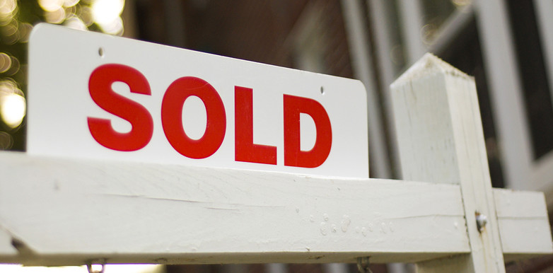 Home sales sellers for sale sold sign