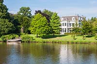 Lake House in Lakes Region NH