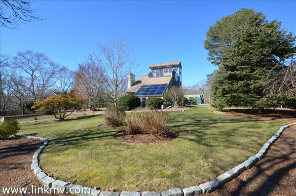 439 Neal Way, Oak Bluffs, MA