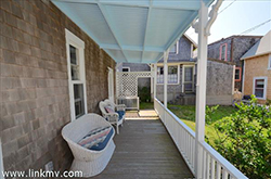 8 Rock Avenue, Oak Bluffs MA Gingerbread Cottage