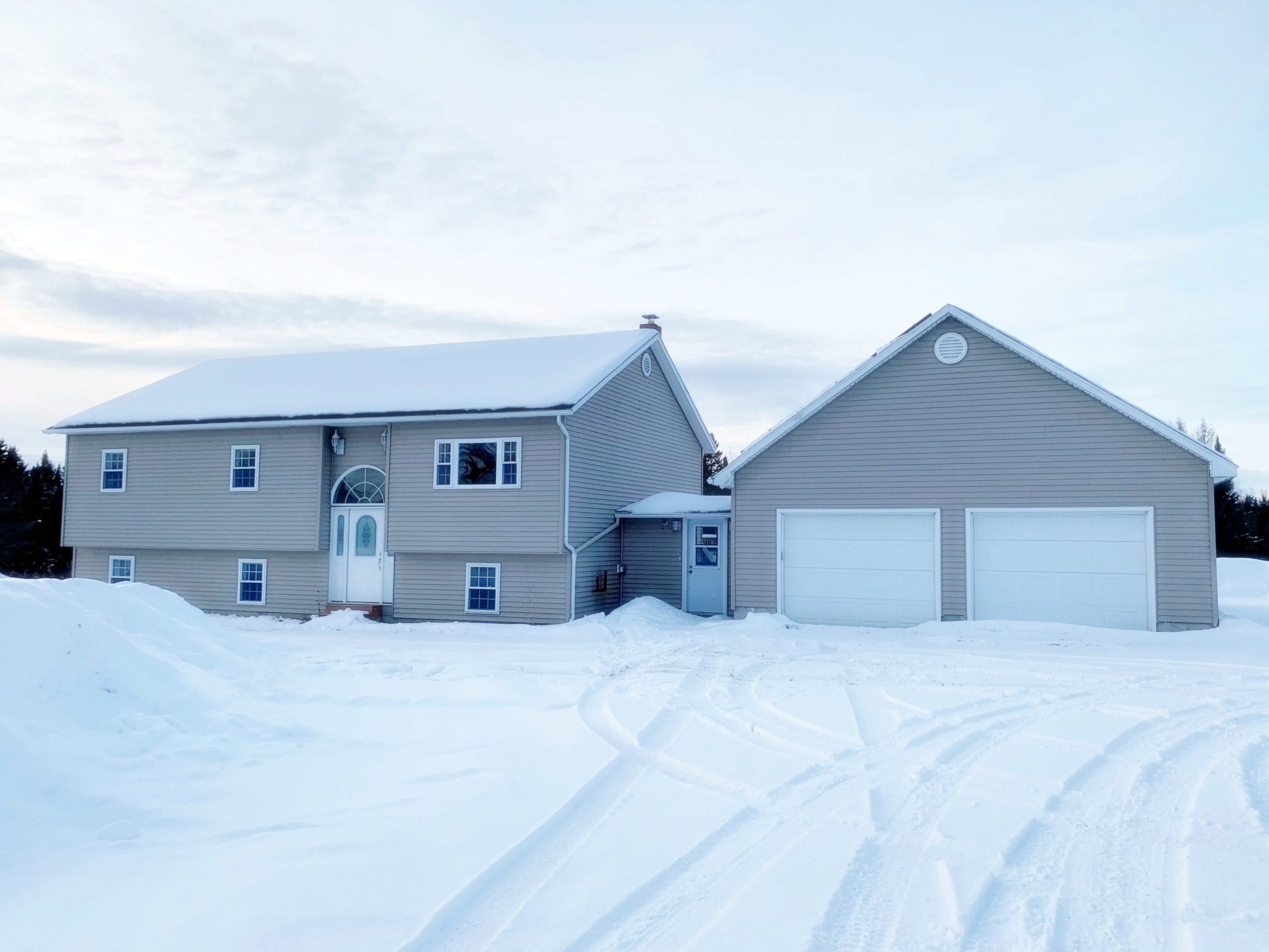 Burke Mt, House, 10+ Acres, Kingdom Trails, Ski, Mountain Bike, VAST