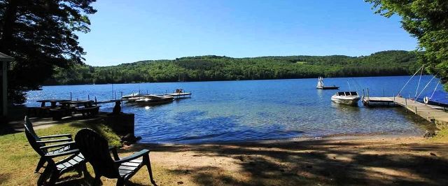 Holderness, NH
