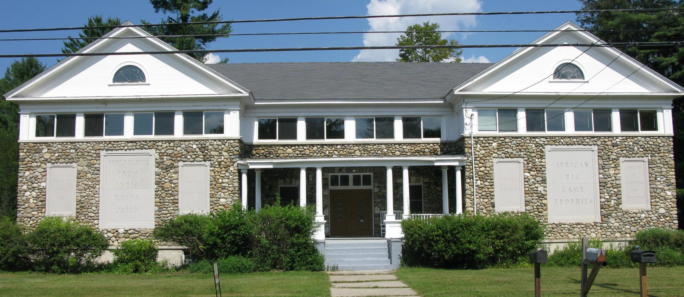Morse Museum, Warren, NH