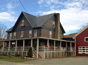 Rustic Gatherings Lodge, Warren, NH