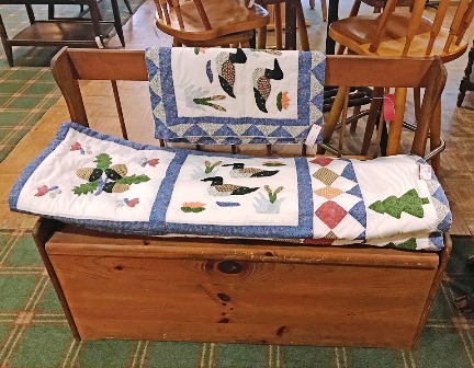 Boomerang Consignment and Funky Stiff