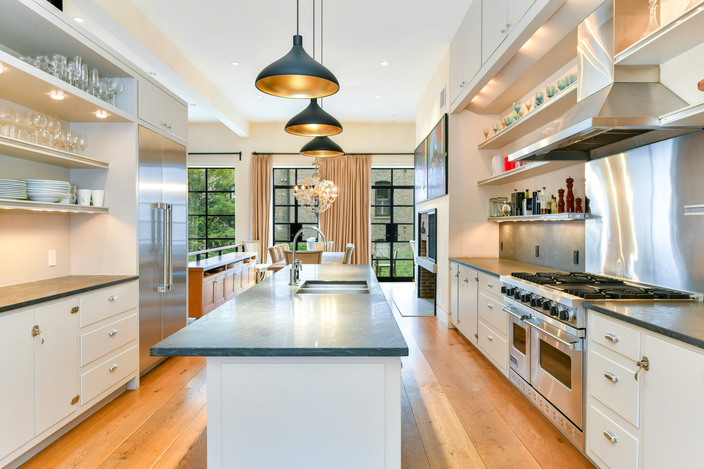 Kitchen with Island