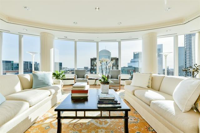 Living Room - Penthouse 6 10 Rowes Wharf
