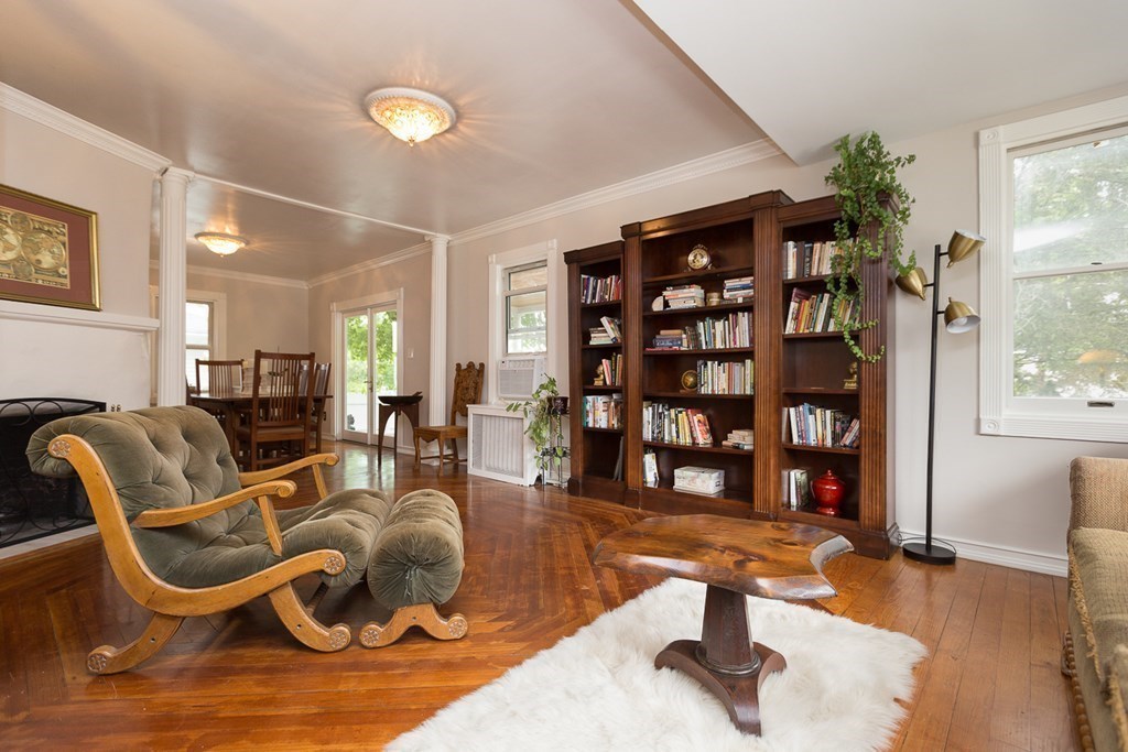 9 High Street, Newton Highlands Newton, MA 02461