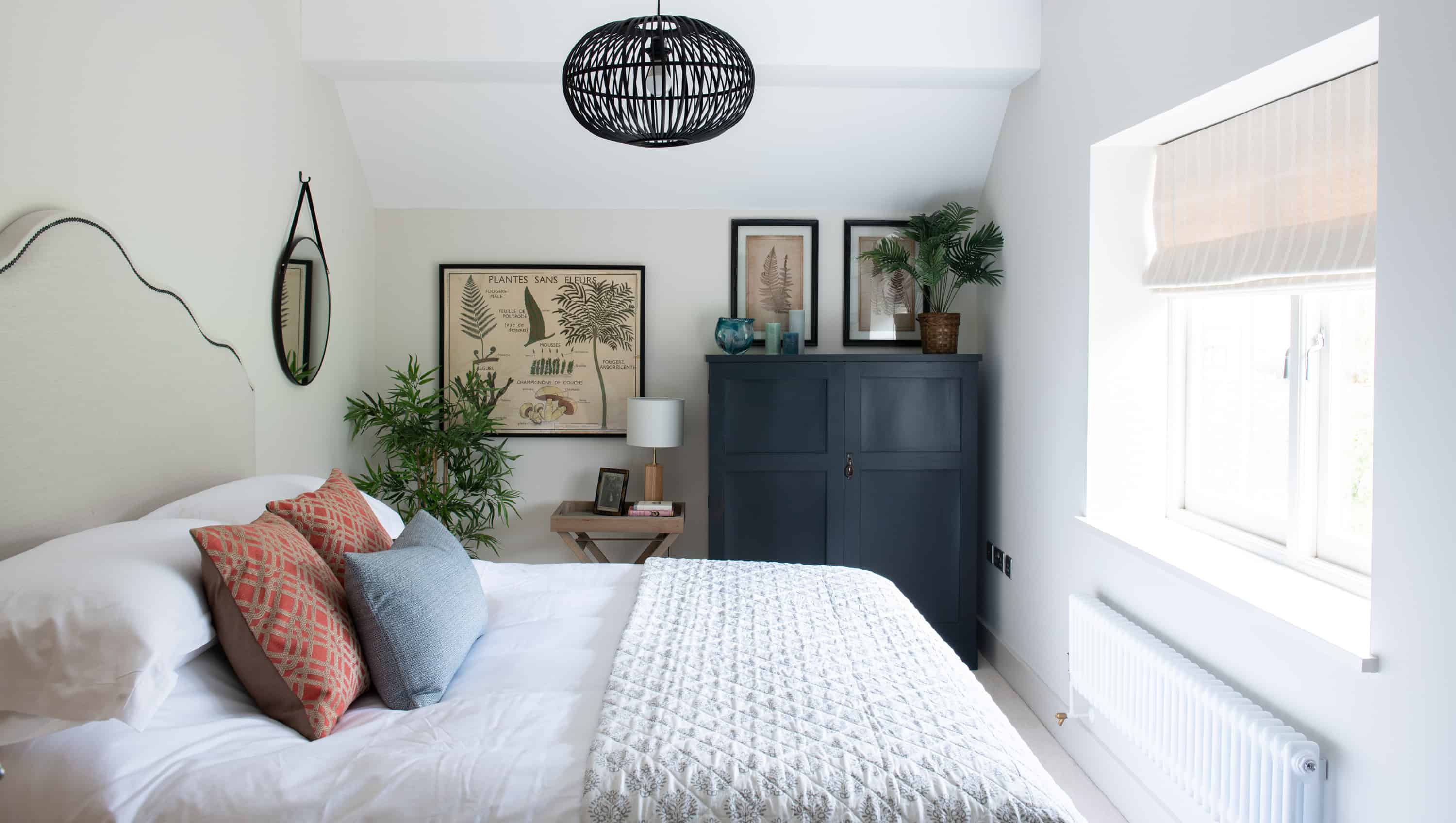 https://www.realhomes.com/design/small-bedroom-ideas
