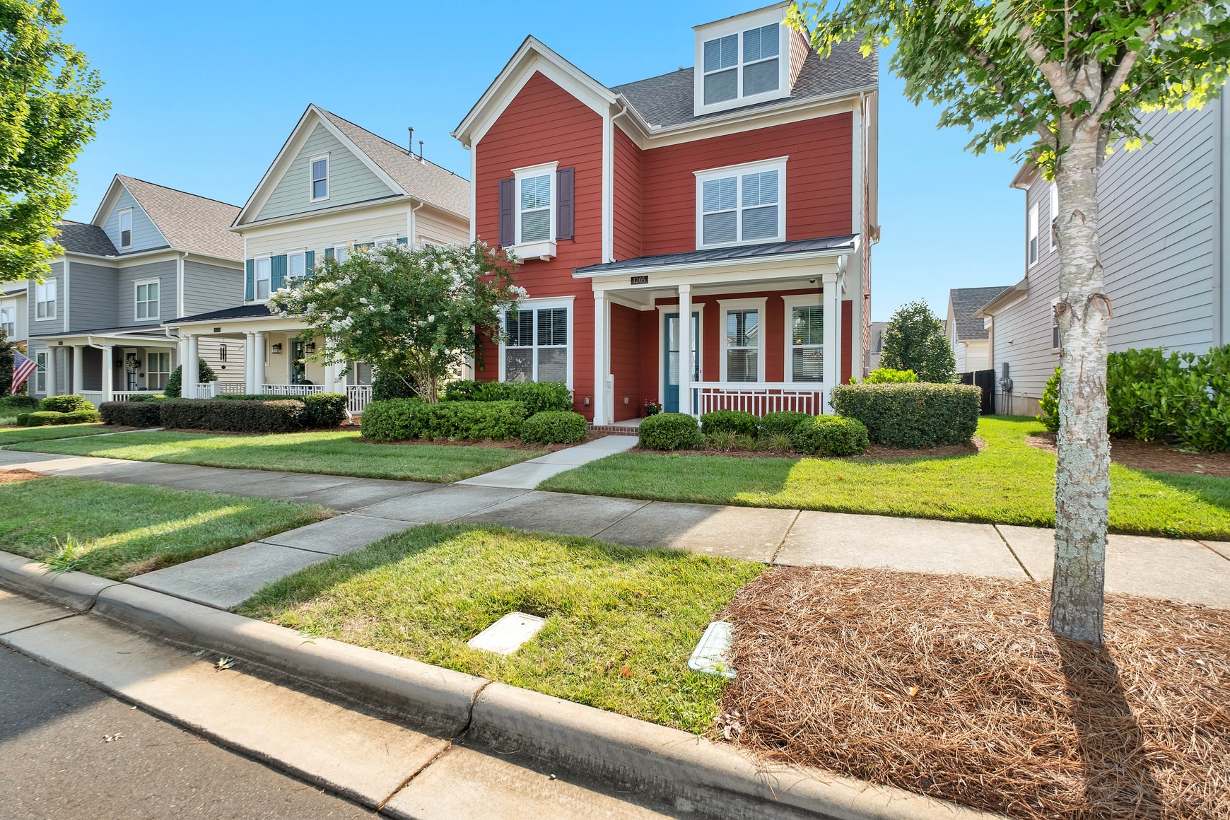 Pros and Cons of Homeowner's Associations