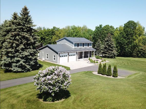 Vermont Colonial Home with Manicured Lawn