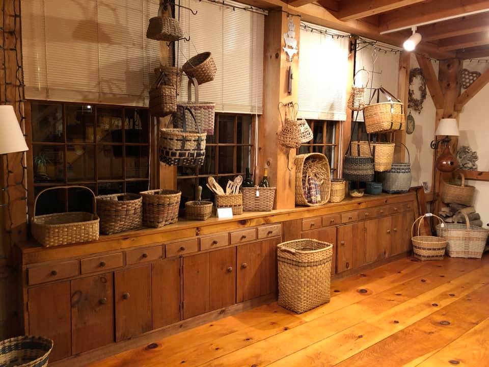 compound creations crafts of colrain