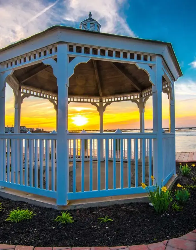 gazebo sunset background