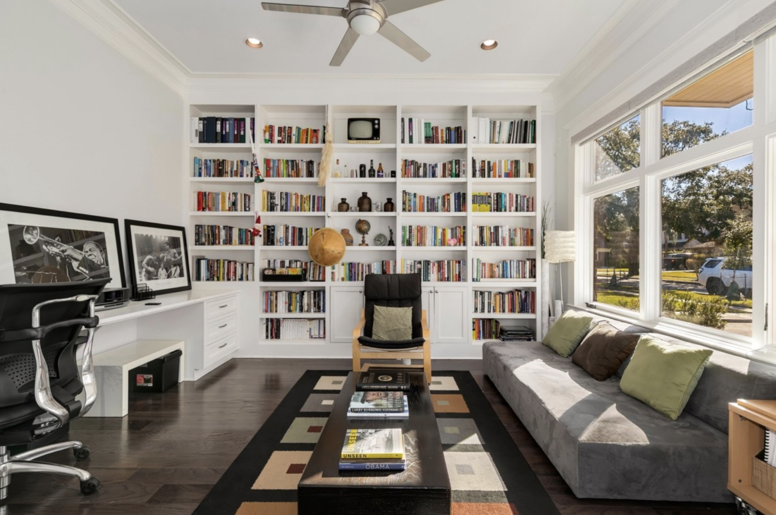 Bookshelf