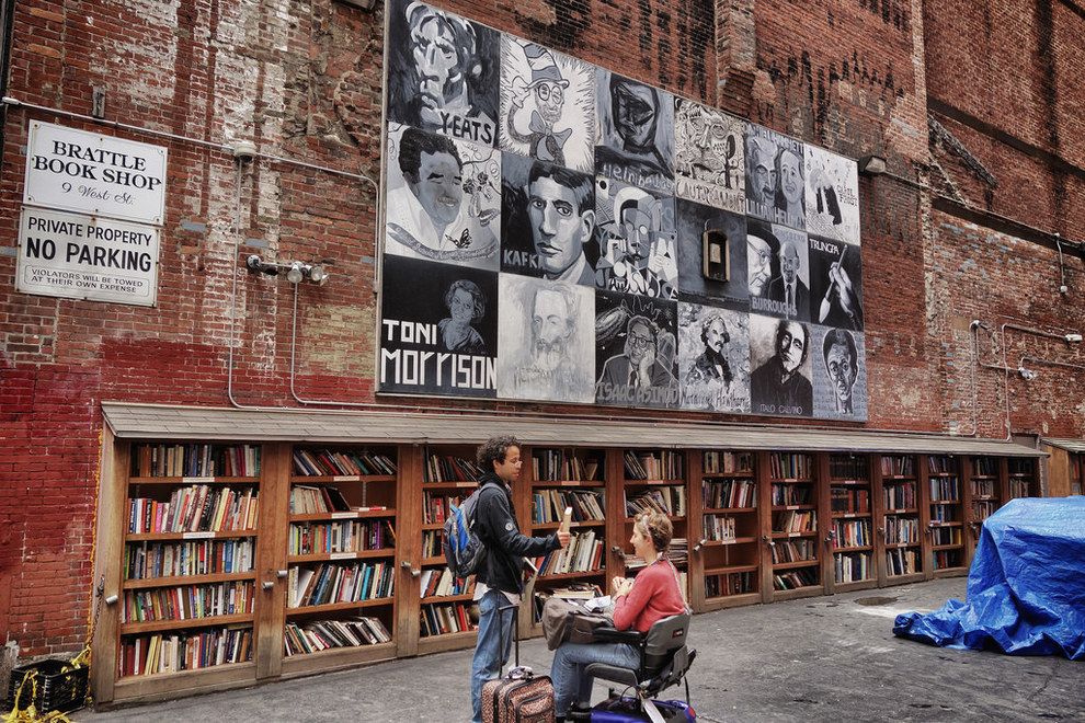 Brattle Bookshop in Downtown Boston