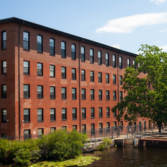 WALTHAM, MA Listings