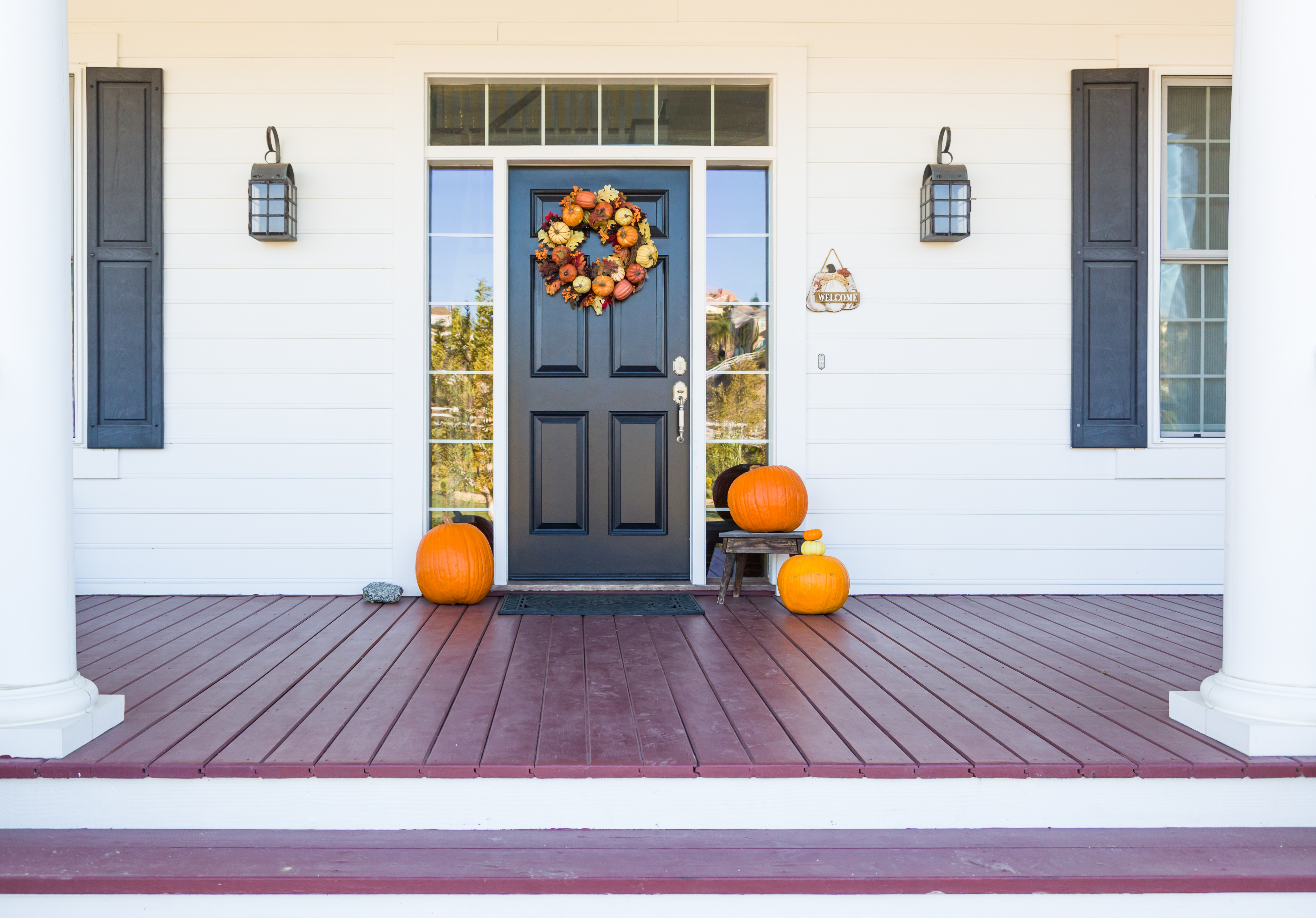 Home with Fall Curb Appeal