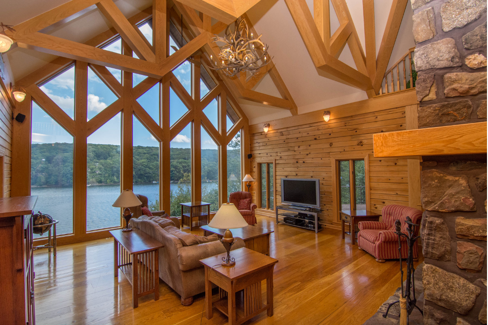 Deep Creek Luxury Lakefront Real Estate