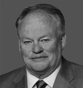 Commercial Agent Photo