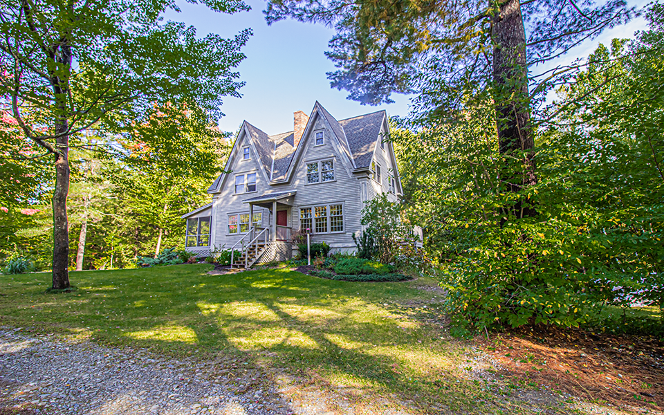 Single family home in woods