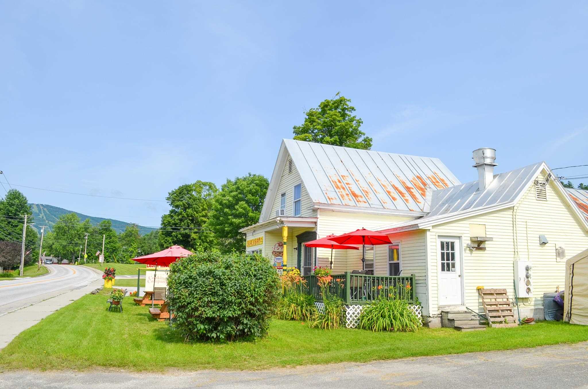 29 Main Street - exterior sideview