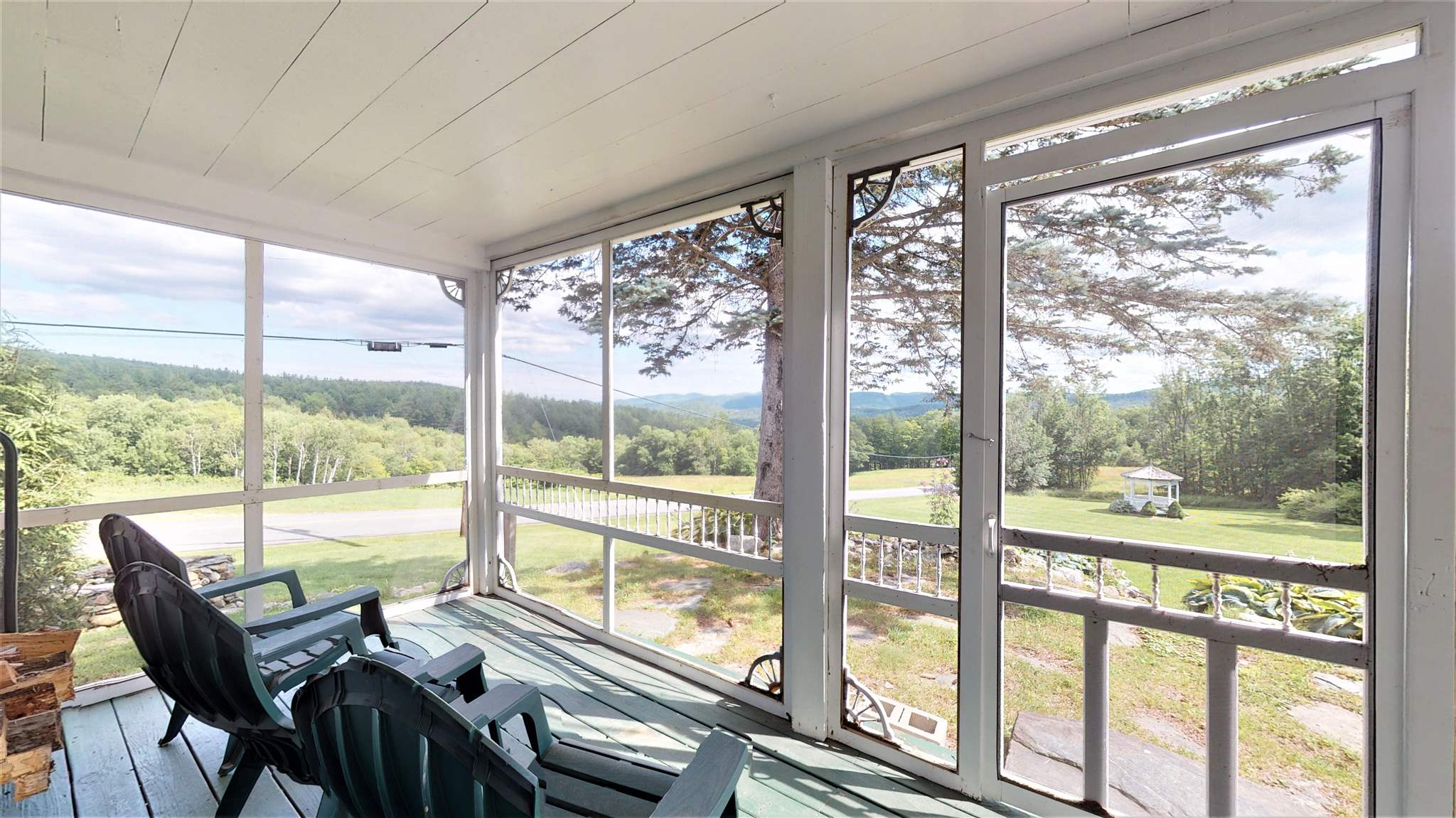 753 East Hill Road - patio