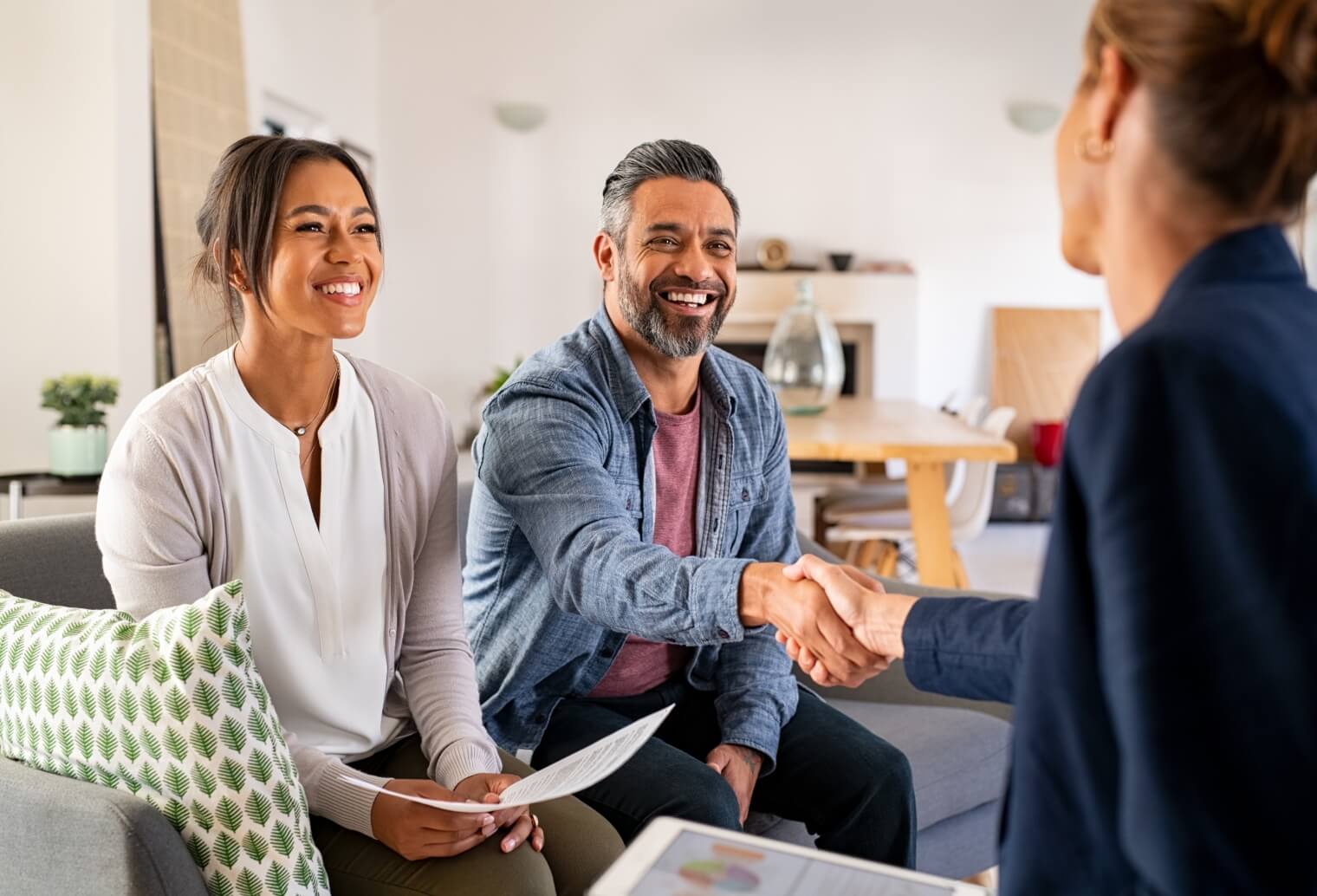 Handshakes in office