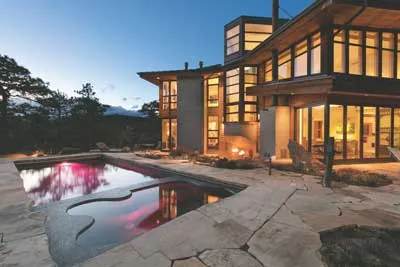 luxury home outdoor pool