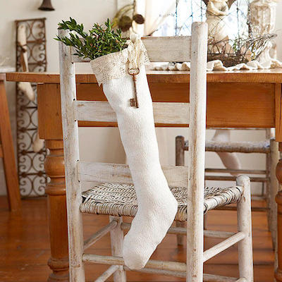 Easy Two-Step Holiday Party Decorations