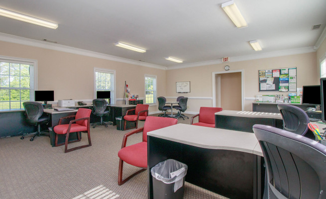 interior office photo