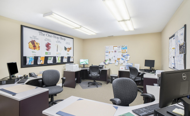 interior office photo