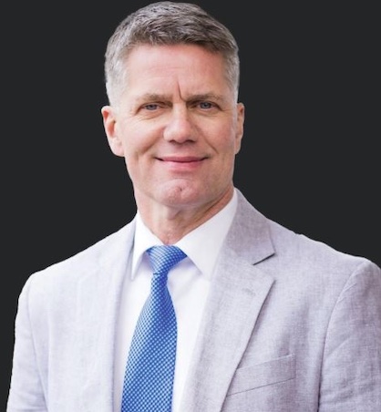 Wayne Schuett