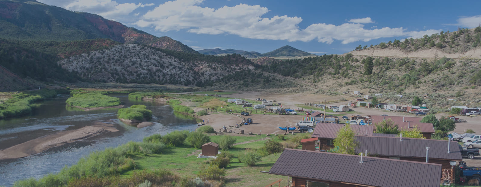 beautiful view for the mountains and river
