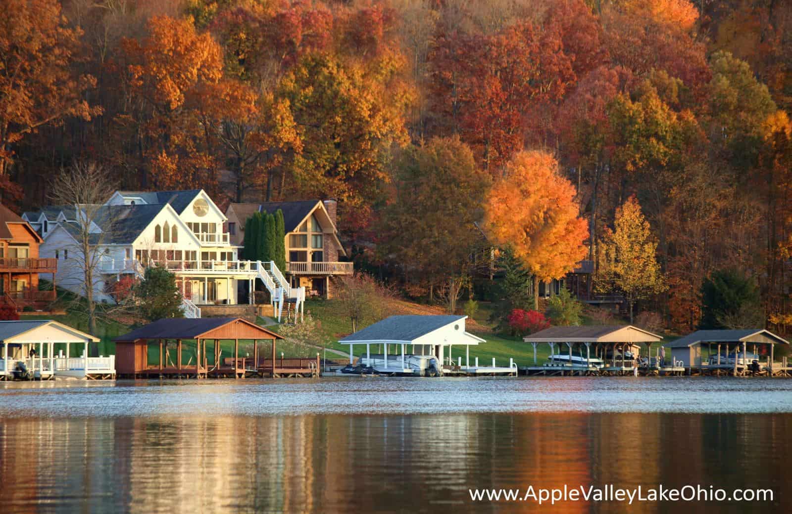 Weather at Apple Valley Lake - Fall
