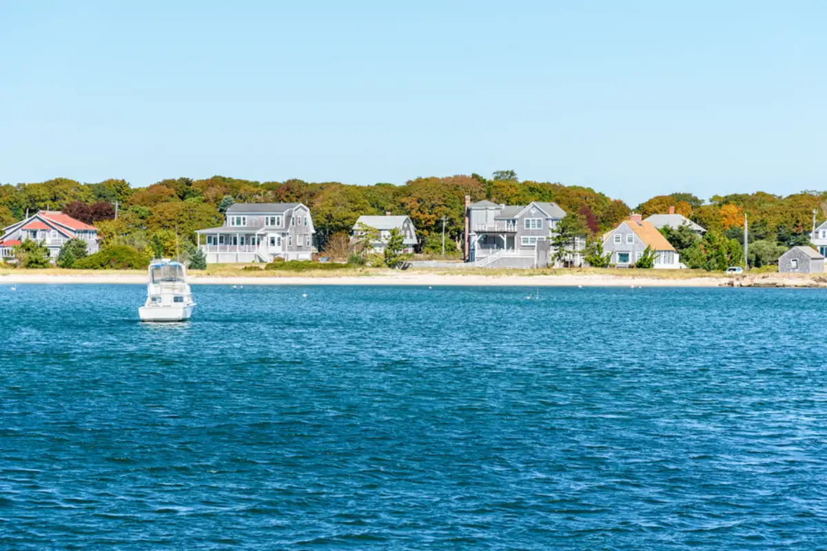 House view from the ocean