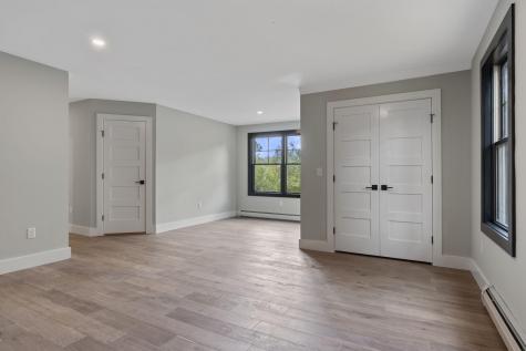 82 KNIGHT WAY North Yarmouth, ME 04097