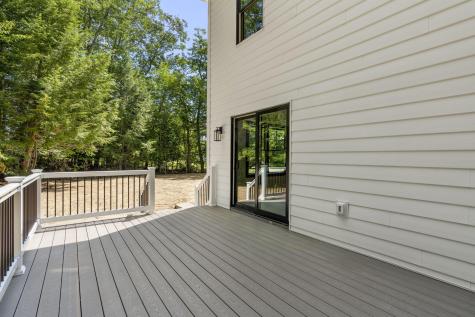 82 KNIGHT WAY North Yarmouth, ME 04097
