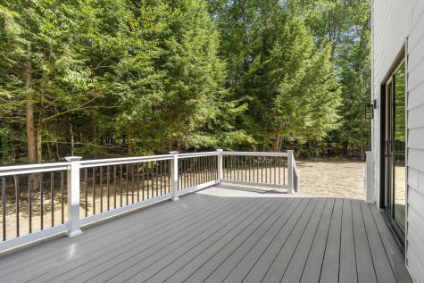82 KNIGHT WAY North Yarmouth, ME 04097