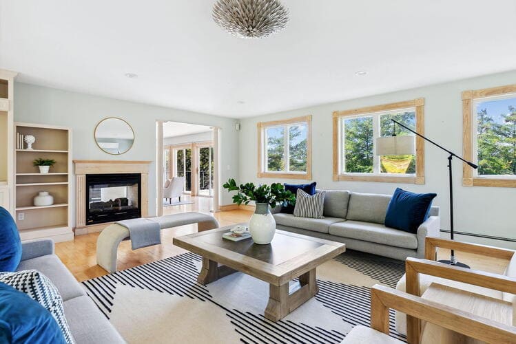 124 Middle Road Woolwich, ME 4579